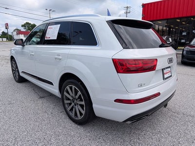 2017 Audi Q7 Premium Plus