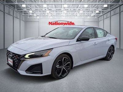 2025 Nissan Altima SR