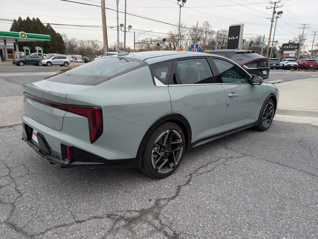 2025 Kia K4 GT-Line