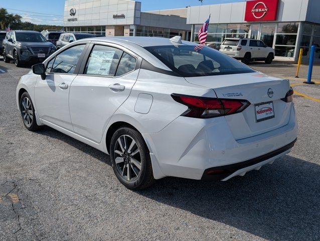 2025 Nissan Versa SV