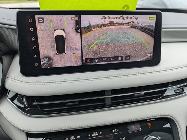 2027 INFINITI QX60 Base