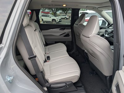 2027 INFINITI QX60 LUXE