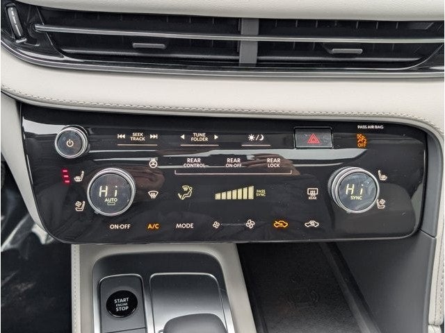 2026 INFINITI QX60 LUXE