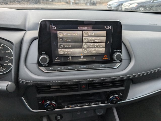 2026 Nissan Rogue Dark Armor