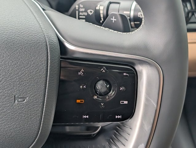 2027 INFINITI QX80 LUXE