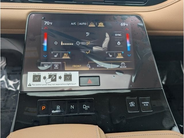 2027 INFINITI QX80 LUXE