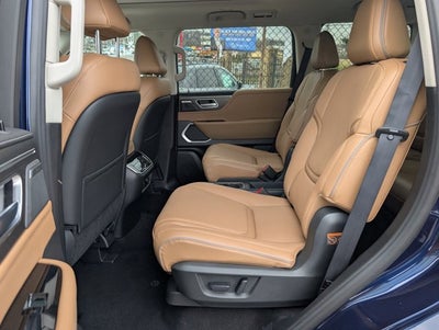 2026 INFINITI QX80 LUXE