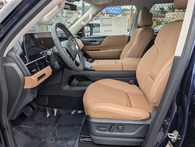 2026 INFINITI QX80 LUXE