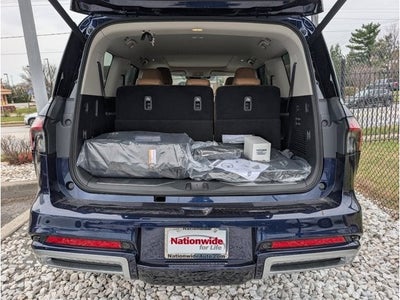 2026 INFINITI QX80 LUXE