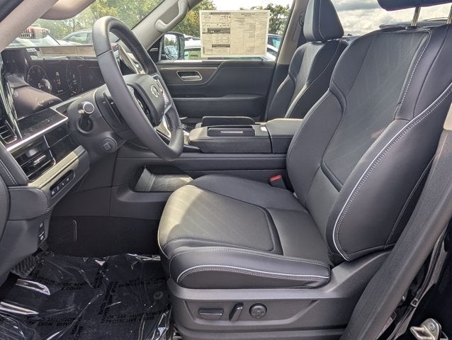 2027 INFINITI QX80 LUXE