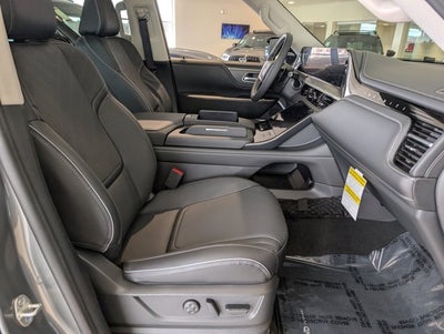 2026 INFINITI QX80 LUXE