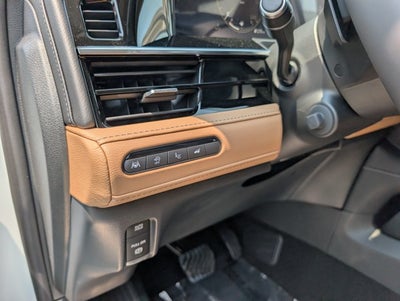 2027 INFINITI QX80 LUXE