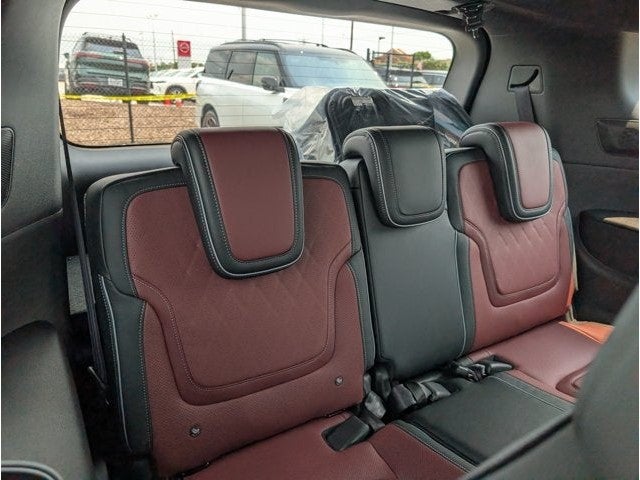 2027 INFINITI QX80 AUTOGRAPH
