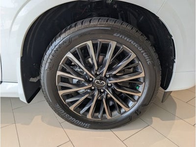 2027 INFINITI QX80 AUTOGRAPH