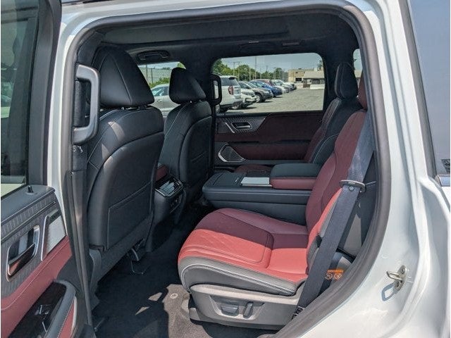 2027 INFINITI QX80 AUTOGRAPH