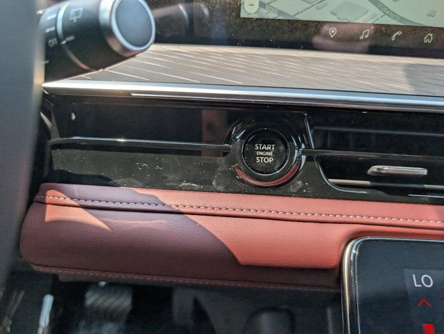 2027 INFINITI QX80 AUTOGRAPH