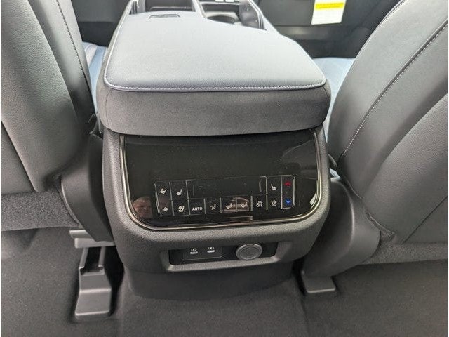 2027 INFINITI QX80 SPORT